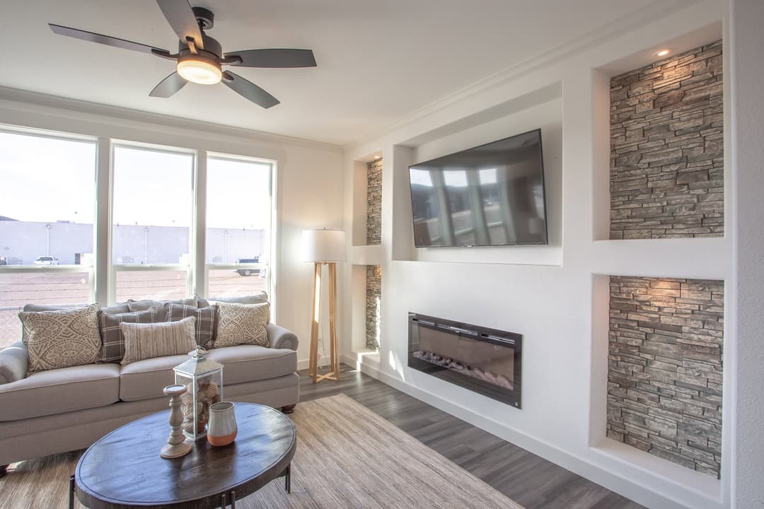 Sequoia interior home features